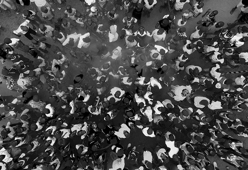 portfolio-bigdaddy-800×550-crowd-1